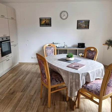 Wagener Apartment *
